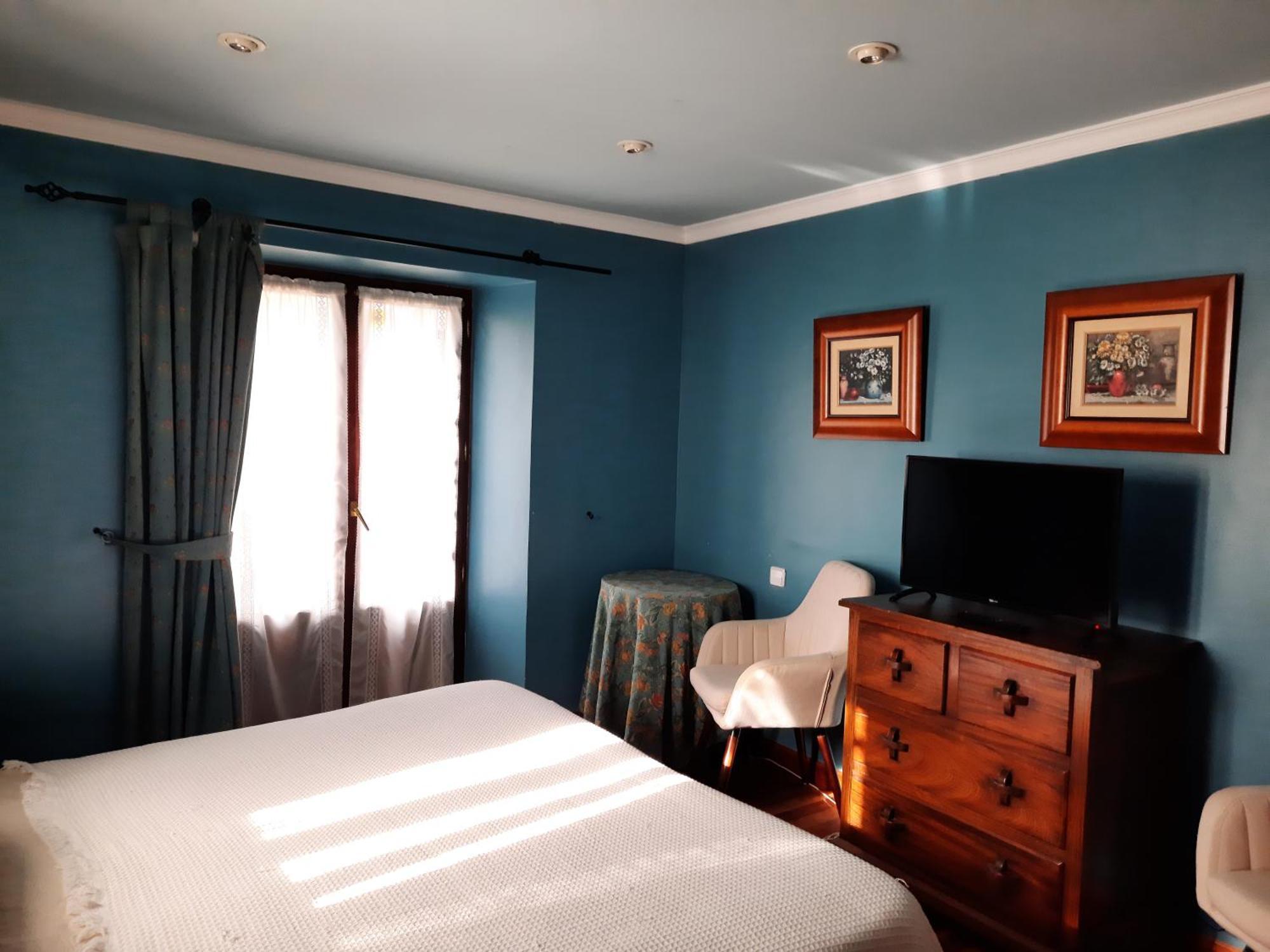 Urrezko Ametsa Guest House Sopuerta Ngoại thất bức ảnh