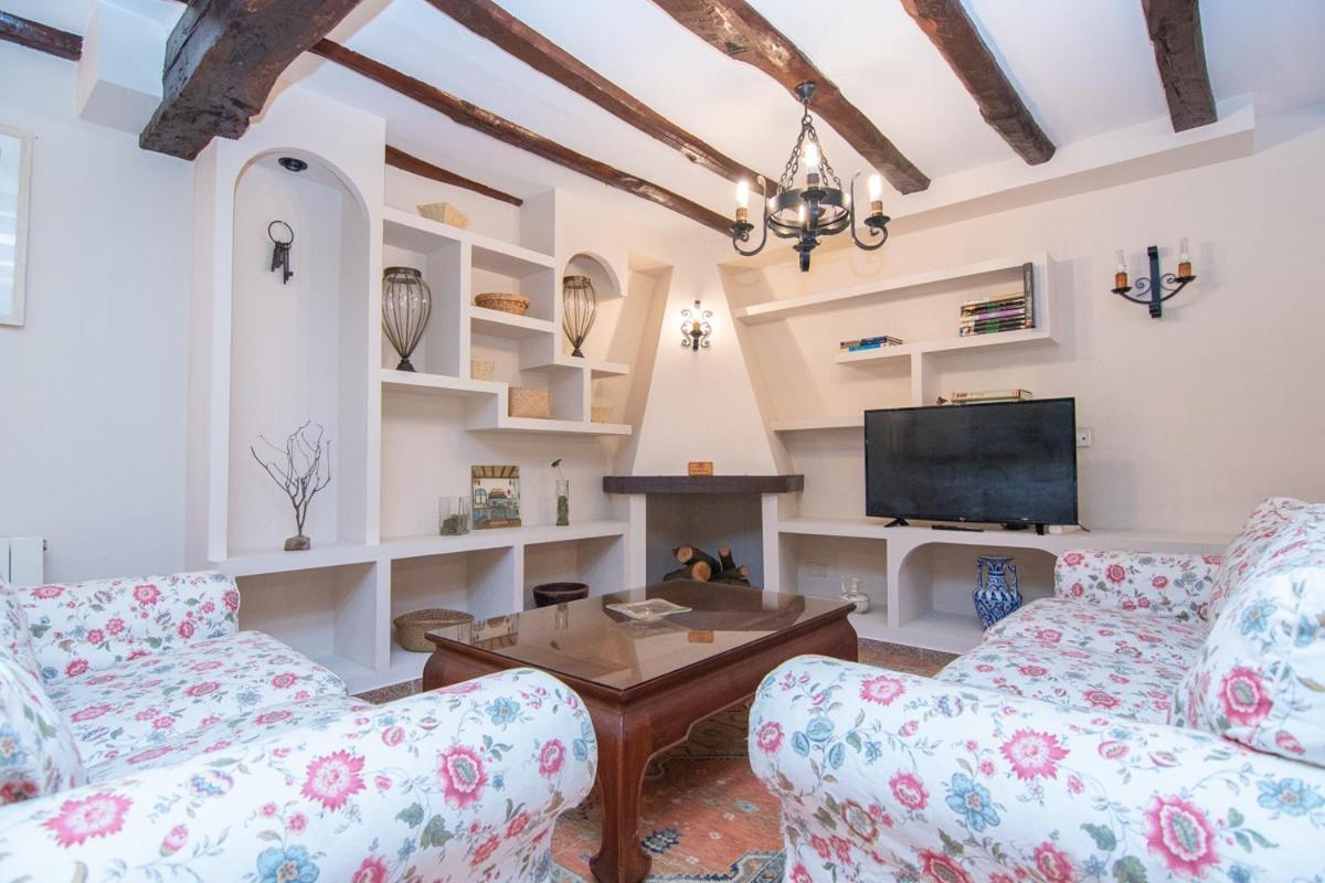 Urrezko Ametsa Guest House Sopuerta Ngoại thất bức ảnh