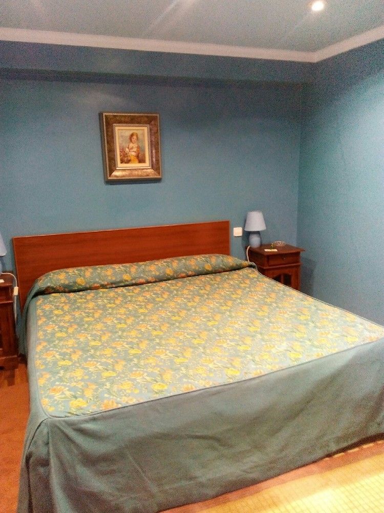 Urrezko Ametsa Guest House Sopuerta Ngoại thất bức ảnh